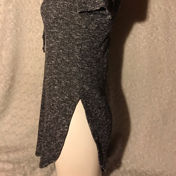 Tie string front shirt - Picture 2 of 3